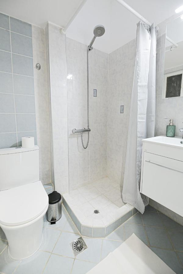Uranus Apartment Thessaloniki Buitenkant foto